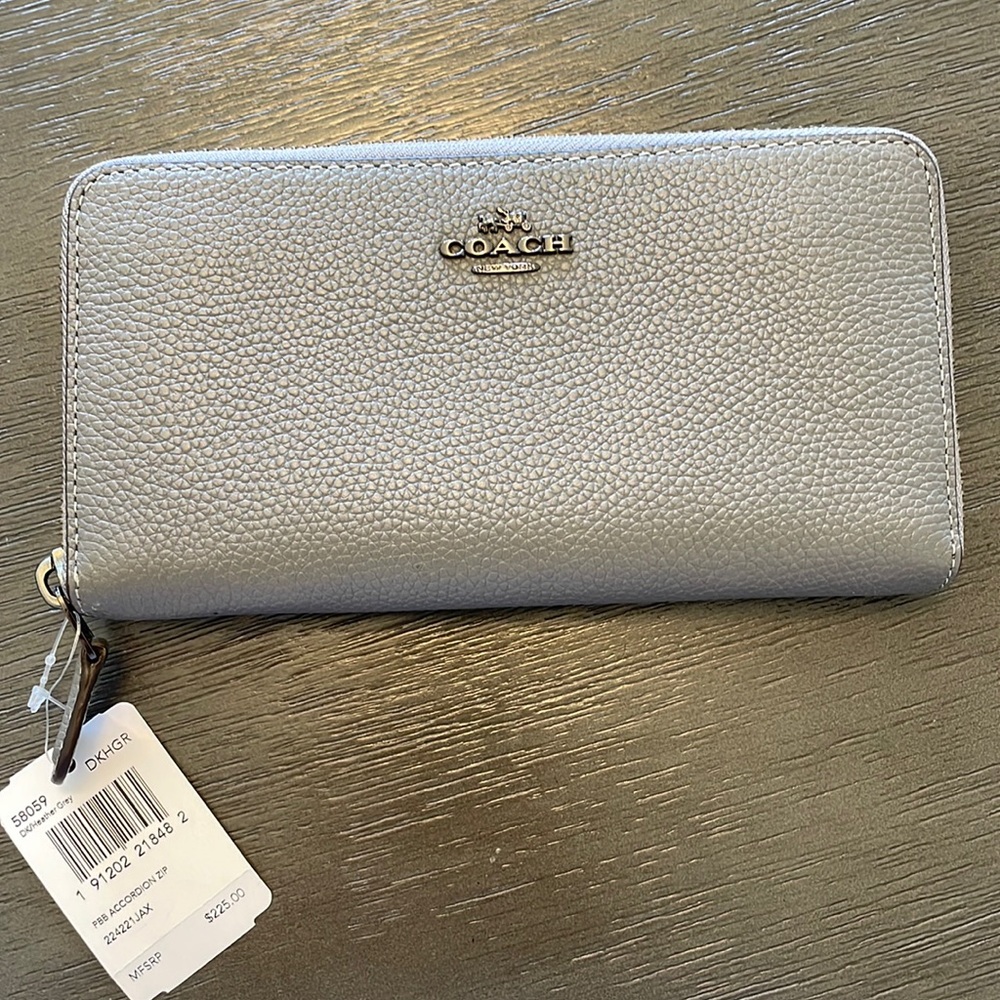 Grey Coach Wallet Signature C Design